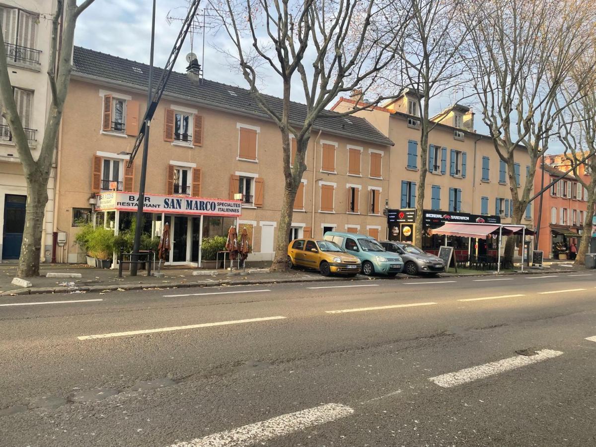 Studio Proche De Paris, Versailles Et La Defense شافييل المظهر الخارجي الصورة